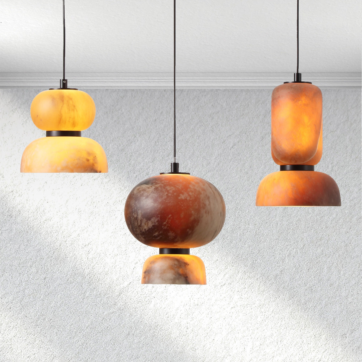 homeniqo Eterna Vertical Alabaster Pendant